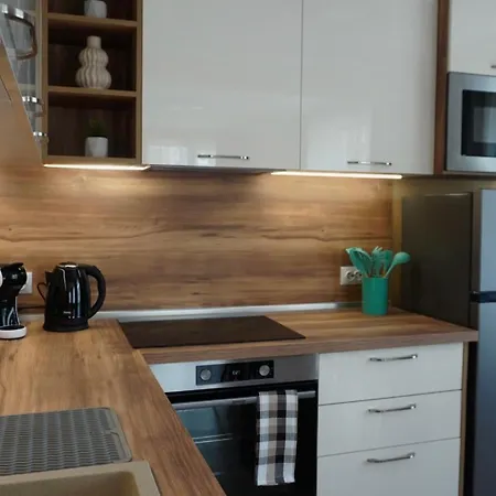 Bella Deluxe Apartment